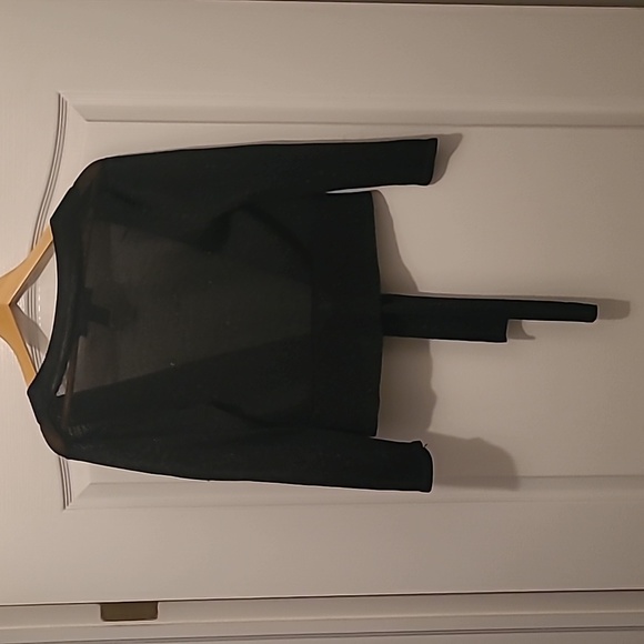 Top - Picture 3 of 3